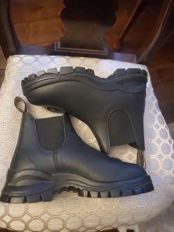 BLUNDSTONE CHELSEA BOOT UNISEX