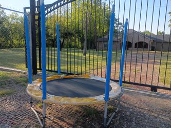 Trampoline