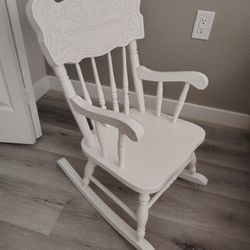 Rocking Chair 