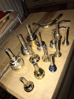 Boquillas tuba$80 trom $70 saxor $70 trmp $70
