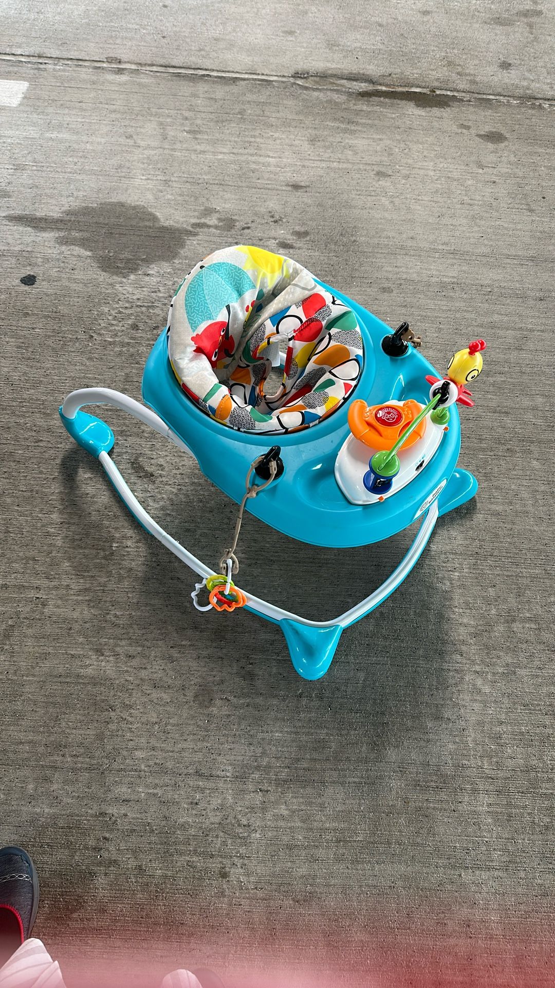 Baby Einstein Walker On Wheels