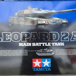 RC Tank NEW Highly Collectible 
