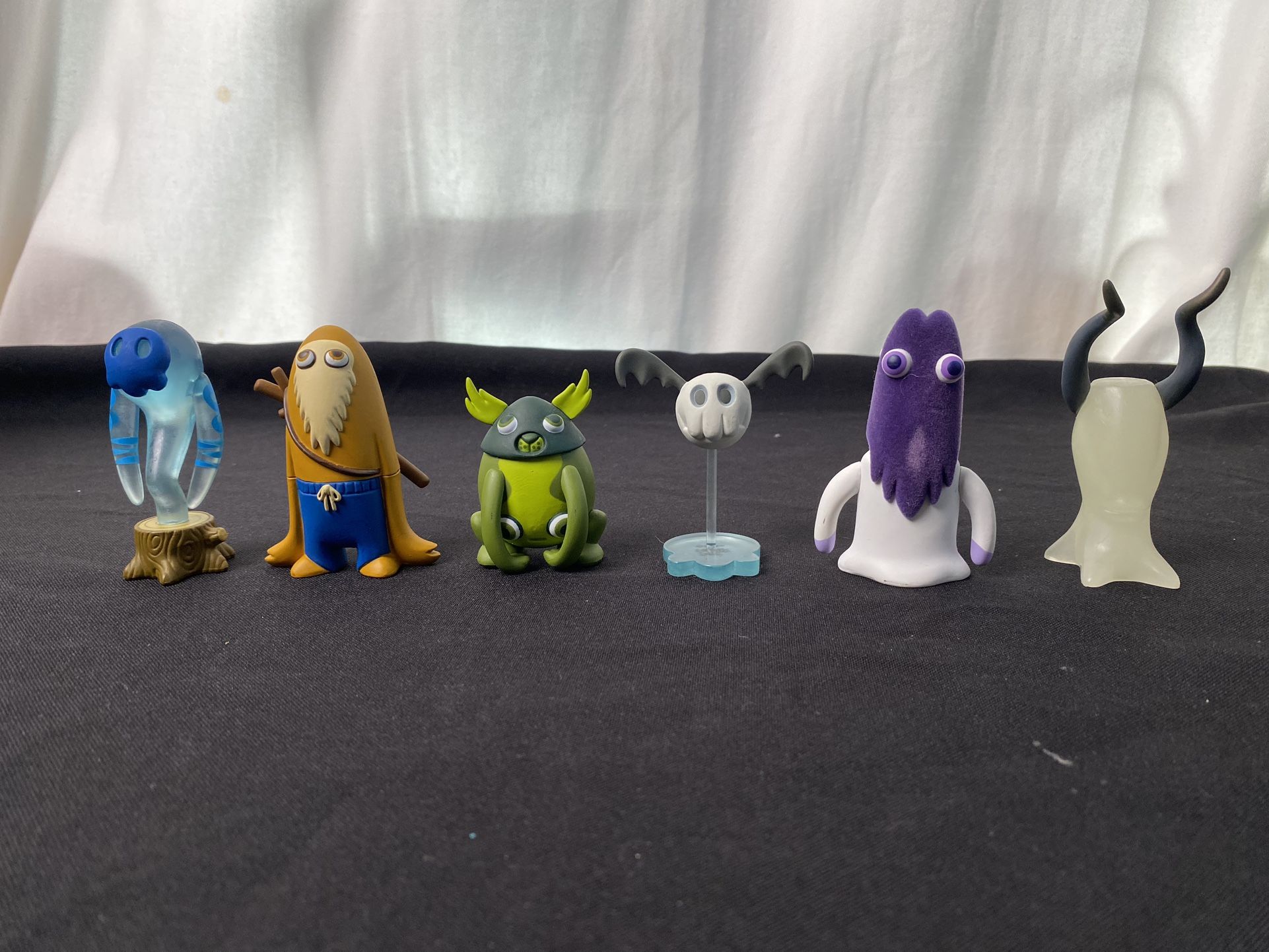Pete Fowler Kens Mysterious World Complete Set (All 6 Figures!) 2002 Time Capsule ArtToy Project (Rare Collectors Item!)
