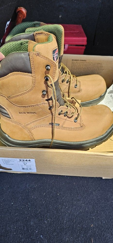 Red Wing 8" King Toe - Size-10.5 /Width-EE