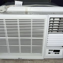 Window AC Unit 18,000btu