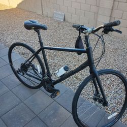 Kona Men's Bicycle, Dew Plus 18 Speed Commuter bike