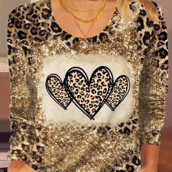 Plus Size - Plus Size - Plus Size Women'S Elegant Leopard Print Heart Design T-Shirt - Oversized Soft Long Sleeve Crew Neck Top with All-Over Animal P