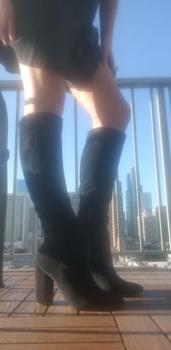 Aldo - knee high, suade, high heel boots size 8 (Oceliclya-91)