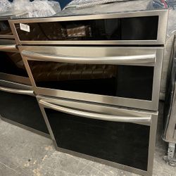 Frigidaire Gallery 30” Microwave Oven Combo Air Fry