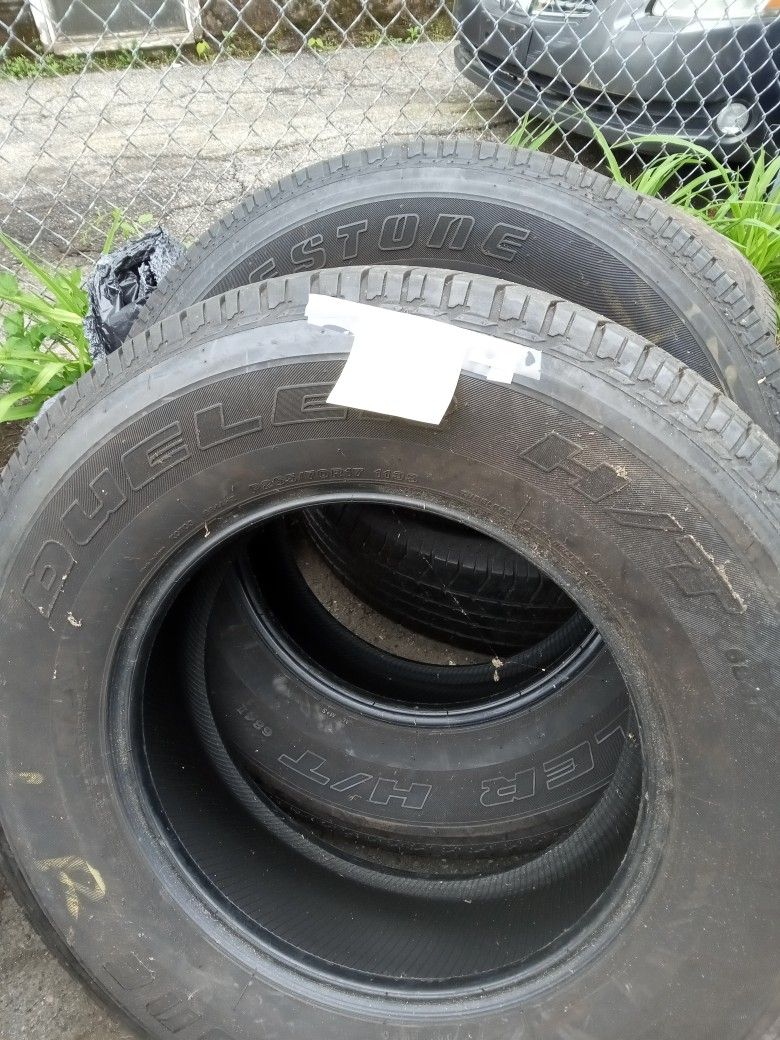 4 Tires Bridgestone Dueler H/T Good Tread Almost New