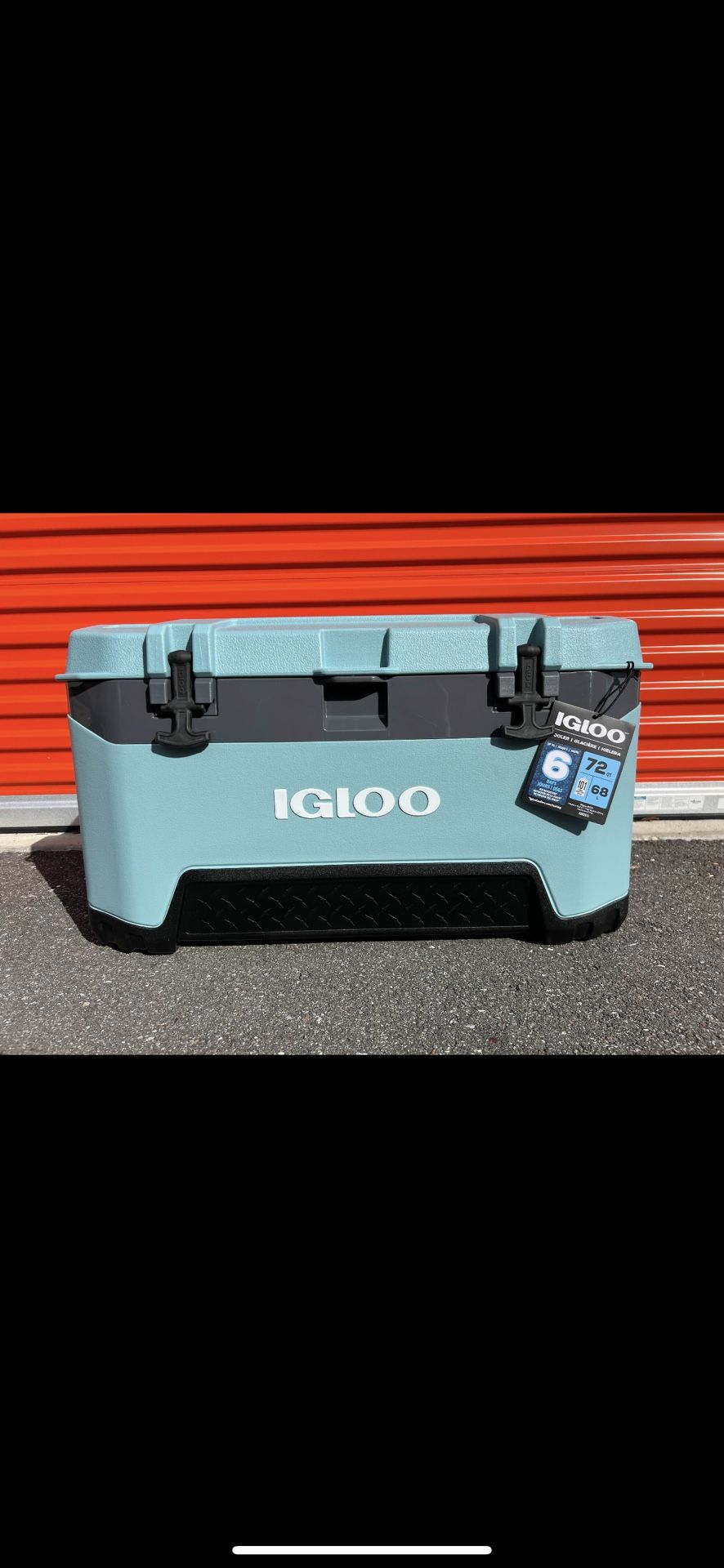NEW! Igloo Cooler