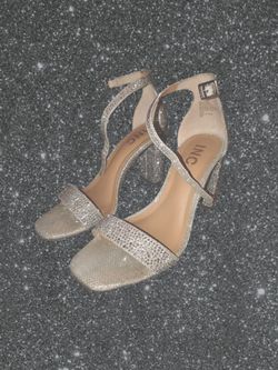 Chic silver rhinestone glitter heels