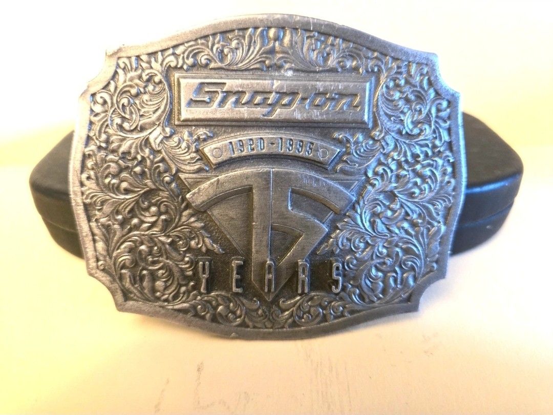 New Snap-on Tools 75th Anniversary Belt Buckle 