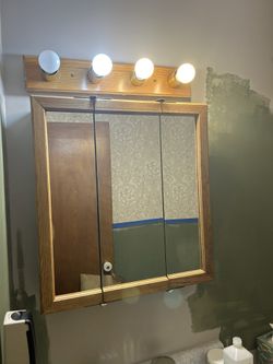 Mirror And Lights