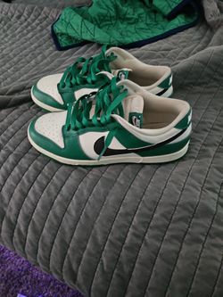 Nike Lottery Dunks Size 8 Offer Me