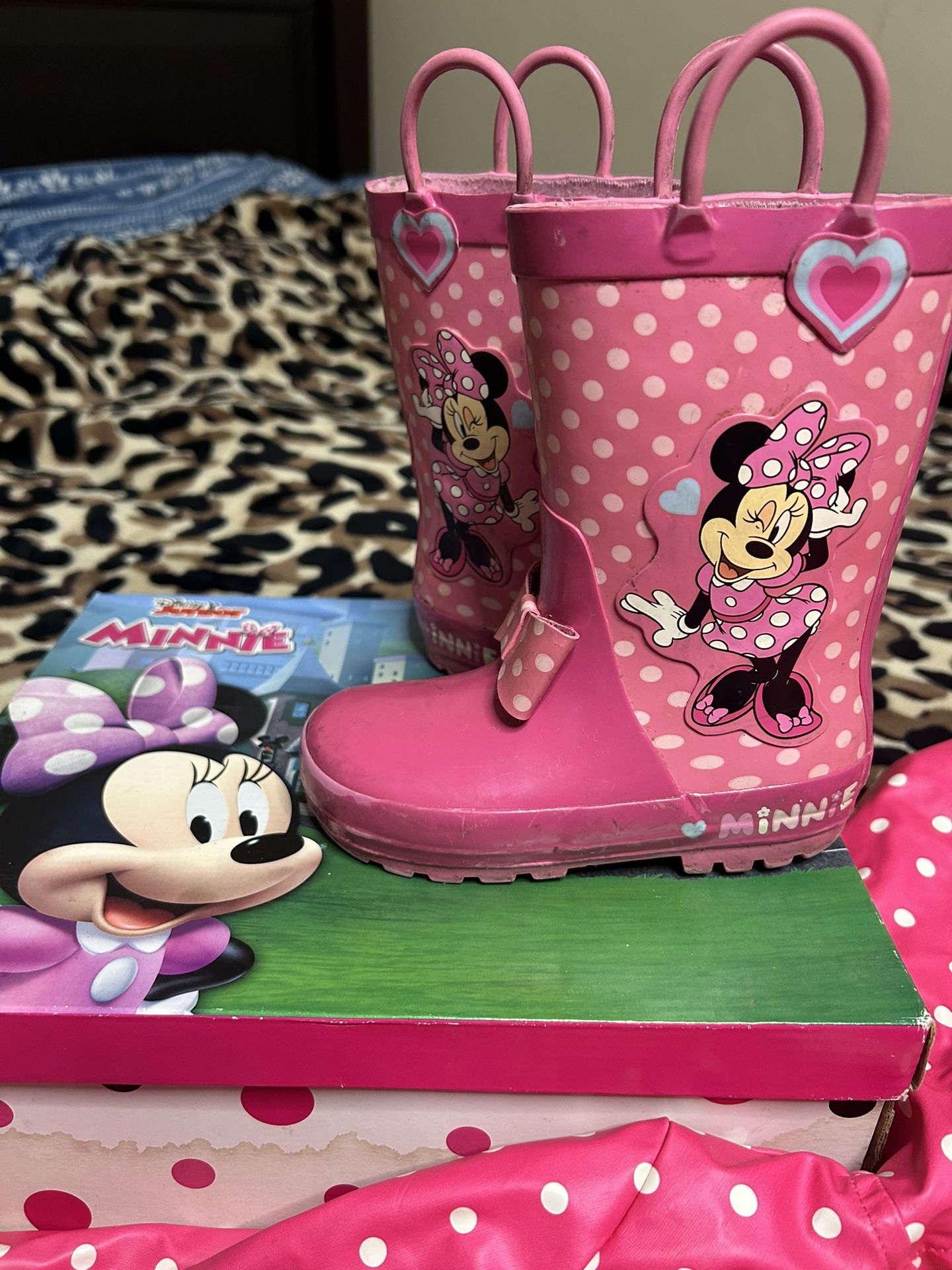 Minnie Mouse Rainboots & Raincoat