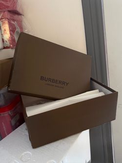 Burberry London England Empty Shoe Box