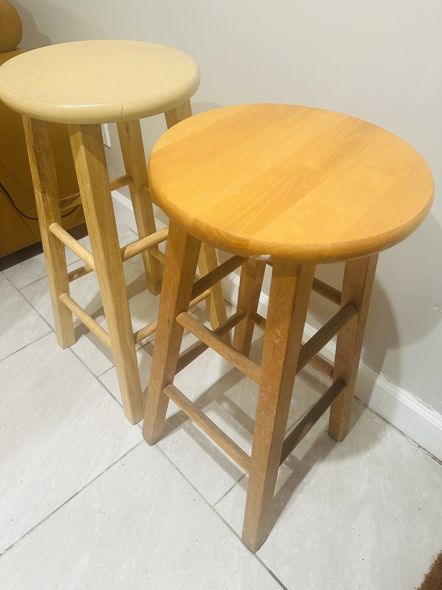 🪑 Pair of Solid Wood Bar Stools – 29” Tall – Great Deal!