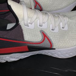 Nike React Flyknit 10.5