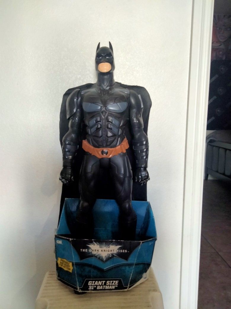 Batman Dark Knight Rises DC Comics Giant Size 31 Inch Action Figure
