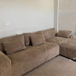 Sofa/ lounge