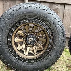 Covert Bronze Fuel Rims & Tires