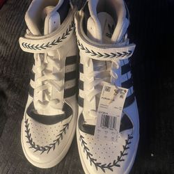 NEW Men’s Size 11 Adidas X Aaron Judge Forum Mid GY3814 White Navy Pharrell