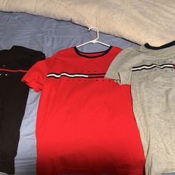 Tommy Hilfiger T shirts