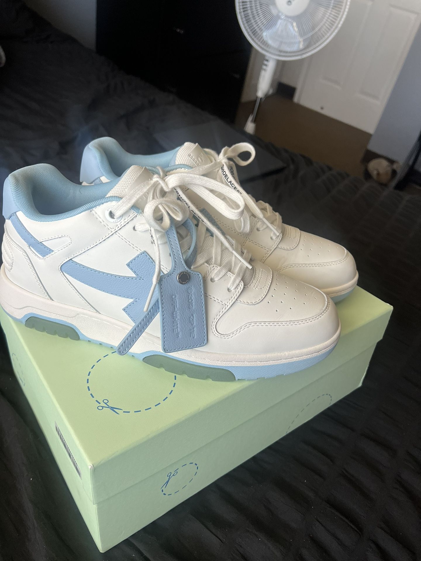 Off White Out Of Office Size 45 