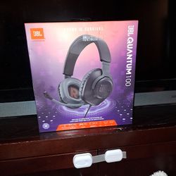 JBL Quantum 100 Wired Earphones Headset