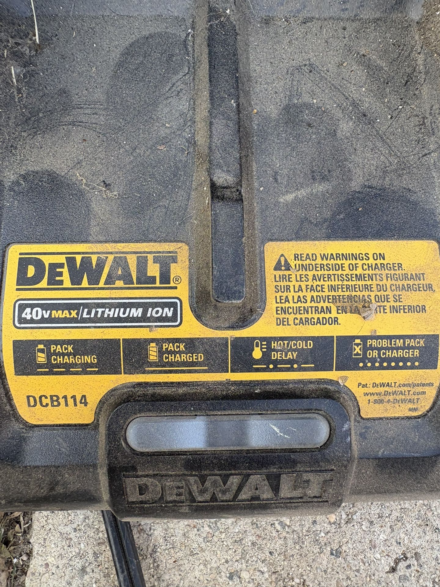 Rare Dewalt 40v Battery Charger, Dewalt Changer Used Works Great