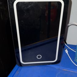 Mini Cosmetic Fridge 