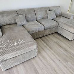 Gorgeous U-Shaped Corduroy Sectional Sofa With 2 Accent Pillows 