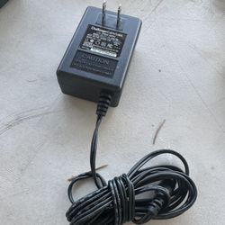CHALLENGE CABLE Sales Charger For Internet Router - $10 Used 