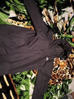 north face windbreaker