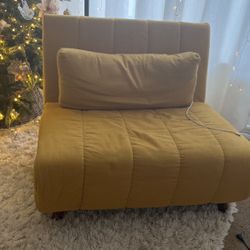 Wide Linen Convertible Chair 