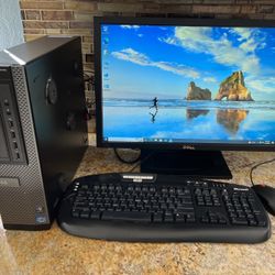 Desktop Computer With New SSD Hard Drive Multimedia Keyboard 
