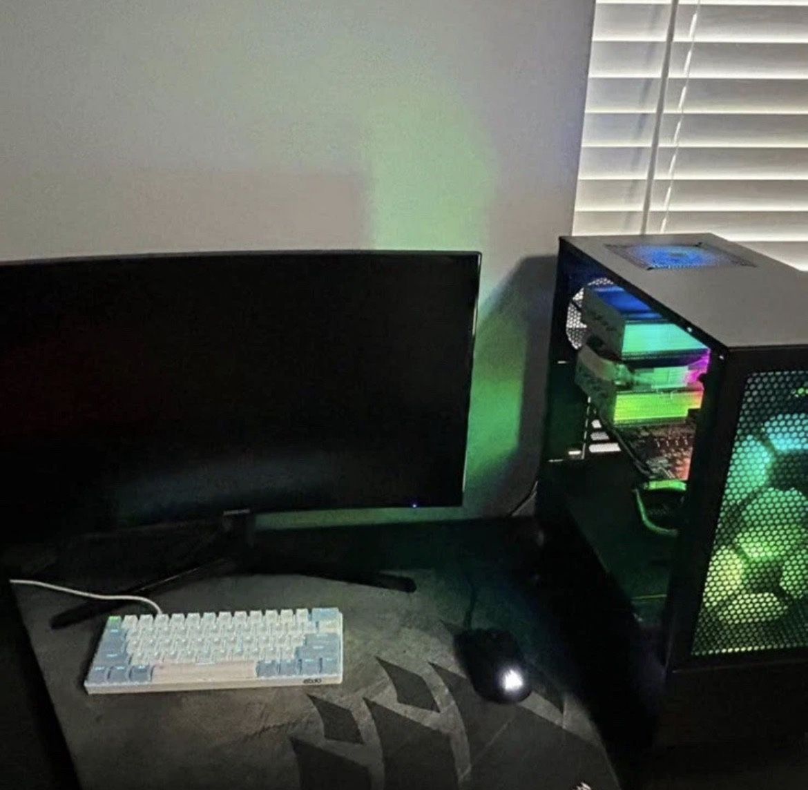 Gaming PC Setup 
