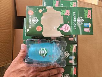 Large Starbucks Needos