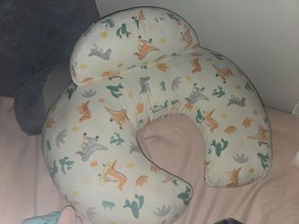 Nursing pillow