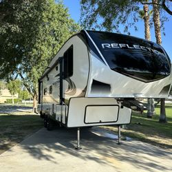 2022 Reflection 268BH 150 Series Fifth Wheel