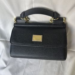 women’s bag black not original its copy