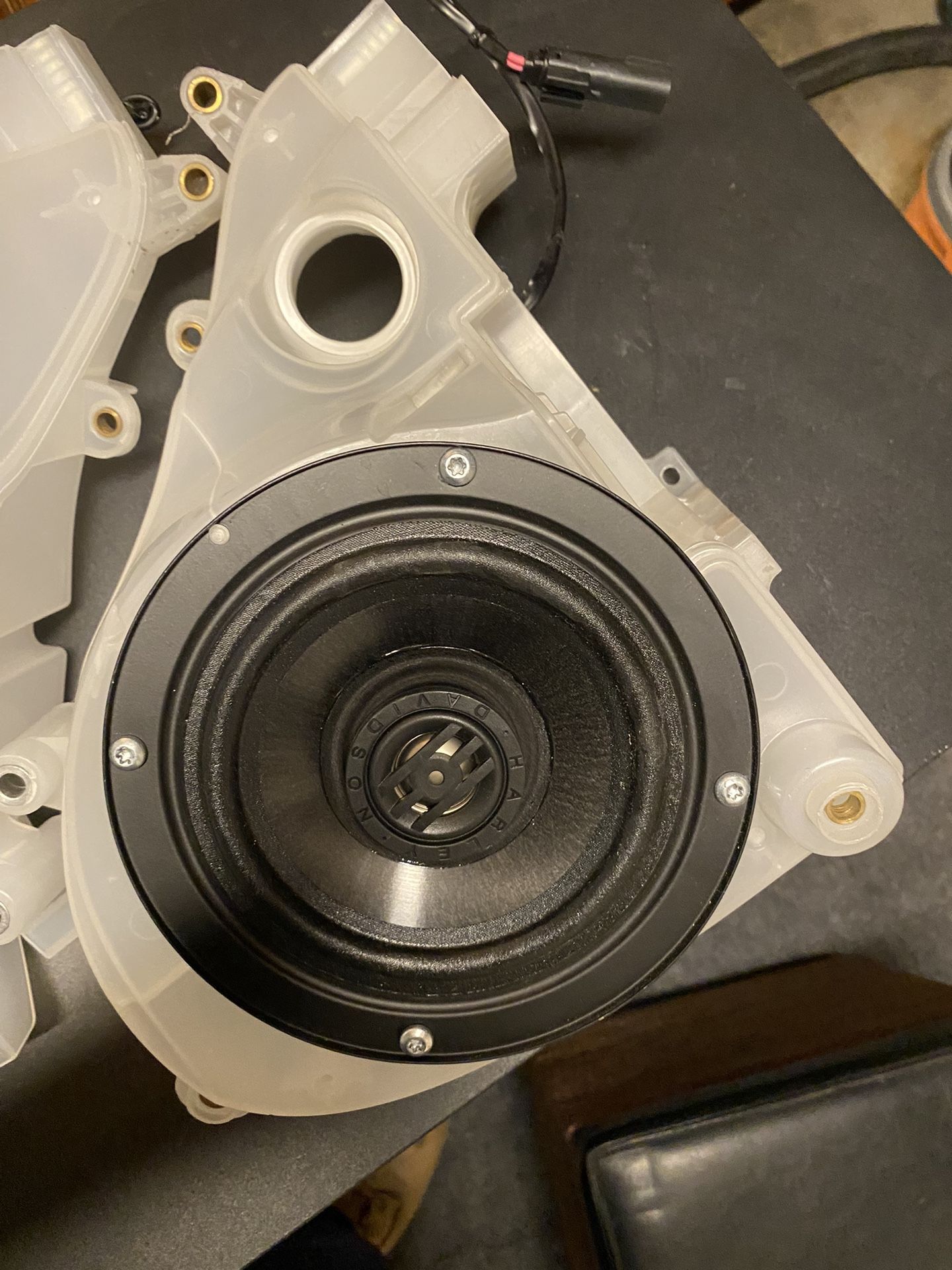 Harley Davidson Road Speakers With Enclosures