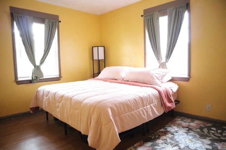 King Bed (Mattress + Frame + Bedding)