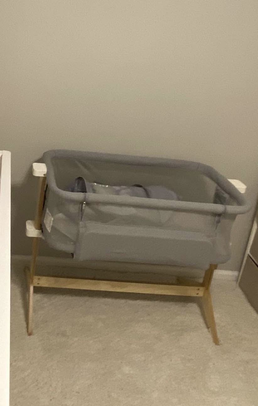 Newton Breathable Bassinet