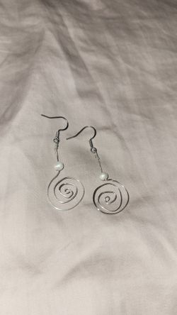 Swirl earrings
