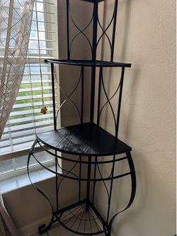 Indoor/outdoor plant stand
