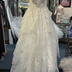 Brand New Wedding Dress 