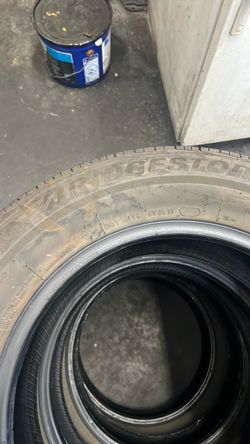 Used BRiDgestone tires