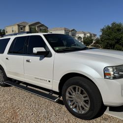 2010 Lincoln Navigator